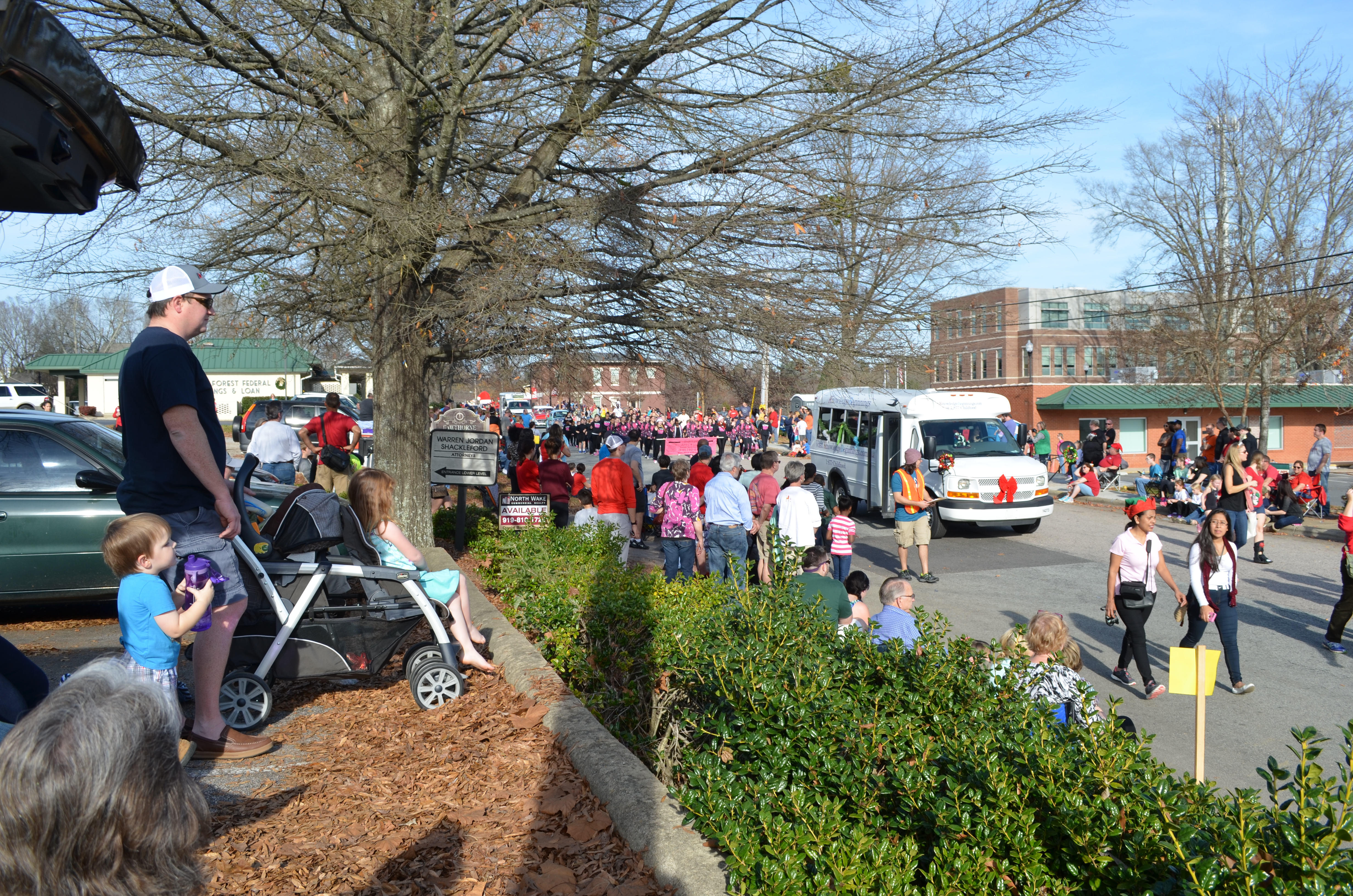 ./2015/31 - Wake Forest Christmas Parade/DSC_0187.JPG